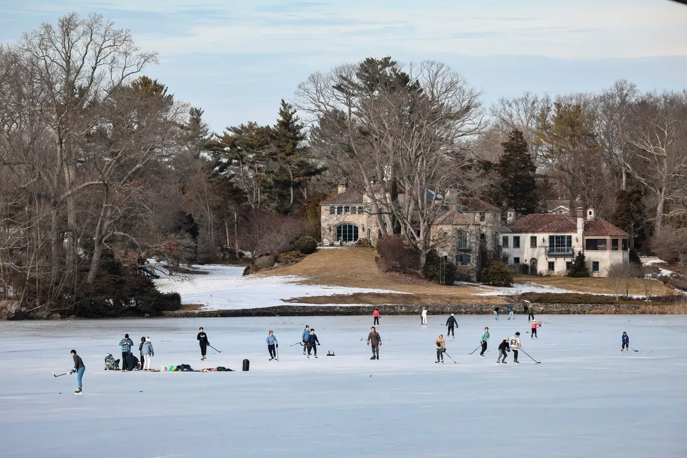 Ice hockey